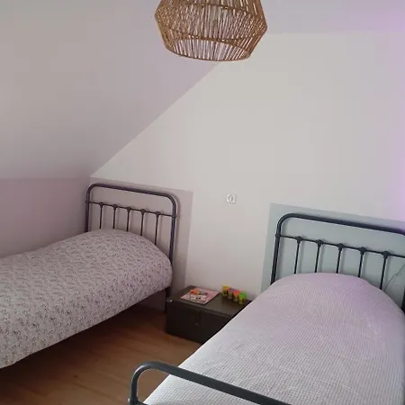 Petite Holiday home Magny-le-Desert